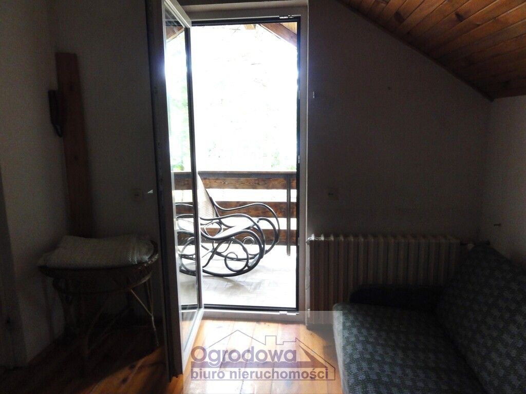 dom wolnostojący, 6 pokoi Urle. Zdjęcie 13