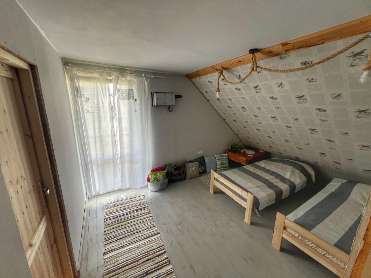 dom wolnostojący, 5 pokoi Zgniłocha. Zdjęcie 12