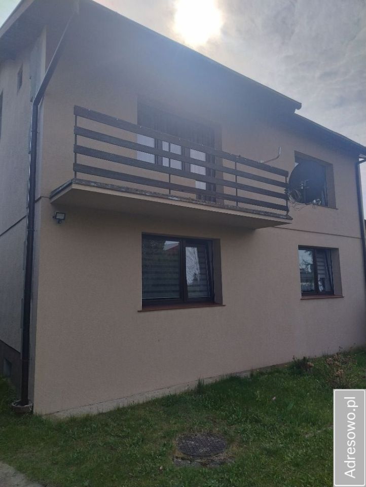 dom wolnostojący, 7 pokoi Konin