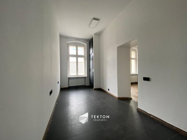 Mieszkanie 3-pokojowe Poznań Stare Miasto, ul. Franciszka Ratajczaka. Zdjęcie 27