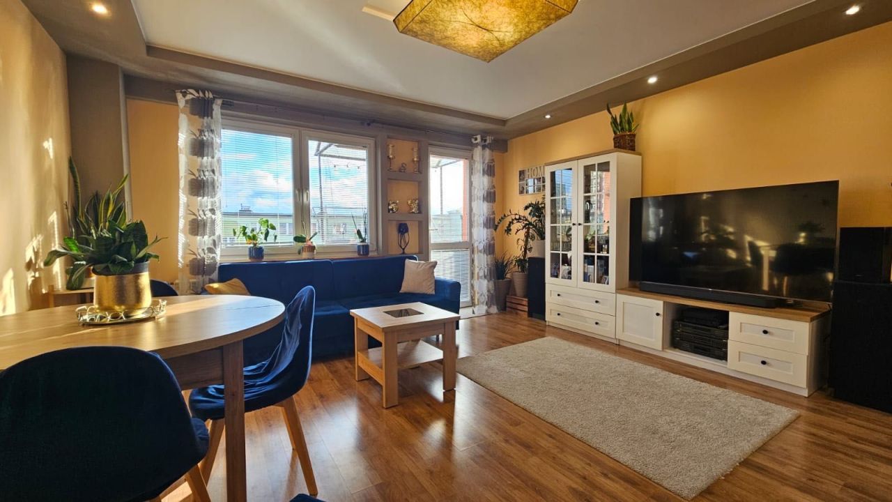 Mieszkanie 3-pokojowe Bełchatów. Zdjęcie 7