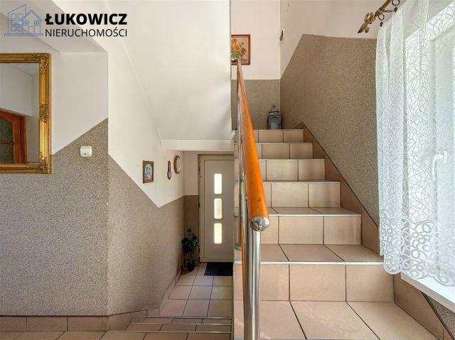 dom wolnostojący, 6 pokoi Ujsoły. Zdjęcie 27