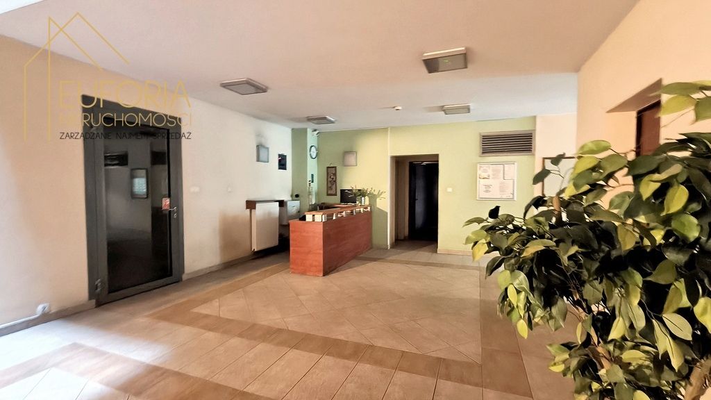 Mieszkanie 4-pokojowe Łódź, ul. Emilii Plater. Zdjęcie 21