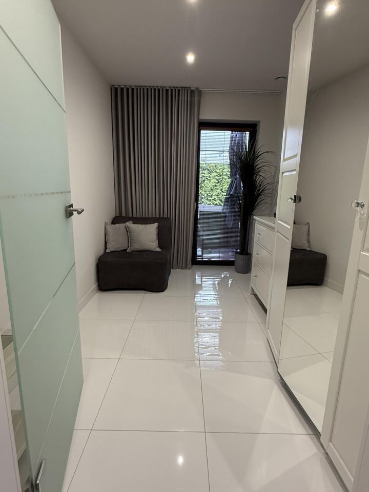 dom wolnostojący, 5 pokoi Książenice, ul. Etiudy. Zdjęcie 12