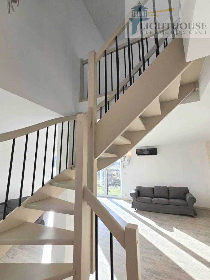 dom wolnostojący, 5 pokoi Zła Wieś. Zdjęcie 11