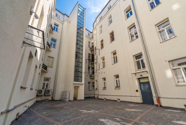 Mieszkanie 8-pokojowe Warszawa Śródmieście, ul. Wiejska. Zdjęcie 1