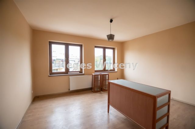 dom szeregowy, 4 pokoje Jawor, ul. Stanisława Wyspiańskiego. Zdjęcie 2