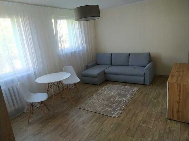 Mieszkanie 1-pokojowe Jelenia Góra Zabobrze, ul. Karola Szymanowskiego. Zdjęcie 1