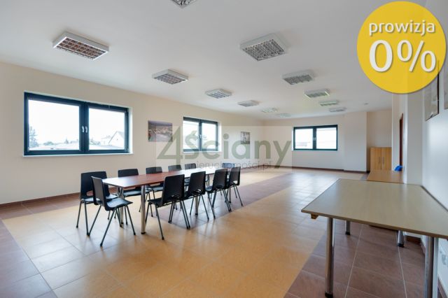 Hala/magazyn Konary. Zdjęcie 10