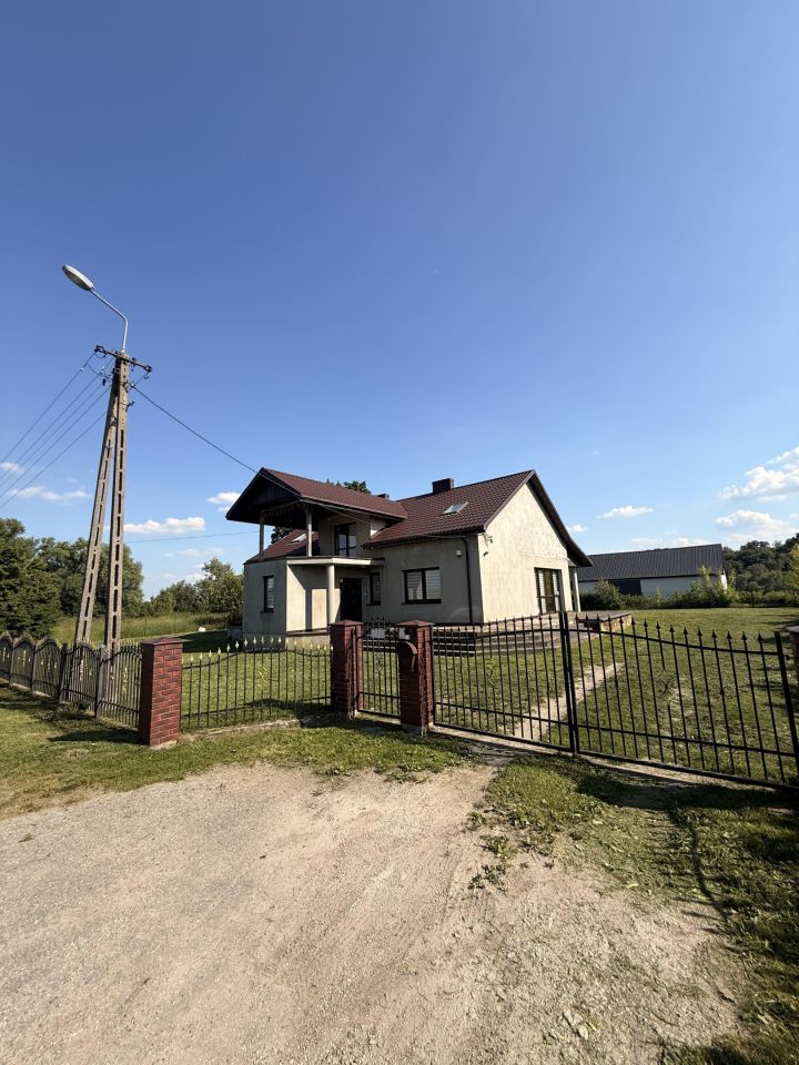 dom wolnostojący, 4 pokoje Krzyżanowo. Zdjęcie 1