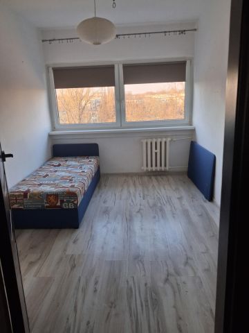 Mieszkanie 3-pokojowe Łódź Bałuty, ul. Rojna. Zdjęcie 1