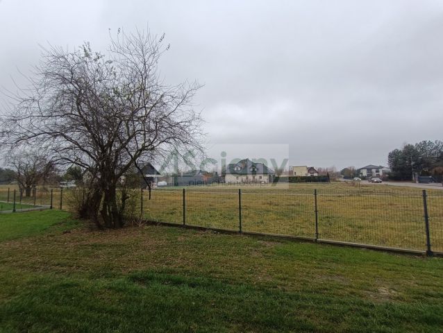 dom wolnostojący, 4 pokoje Rusiec. Zdjęcie 14