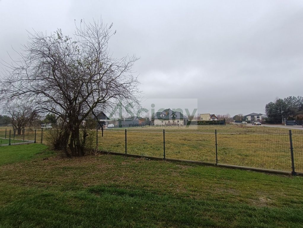 dom wolnostojący, 4 pokoje Rusiec. Zdjęcie 14