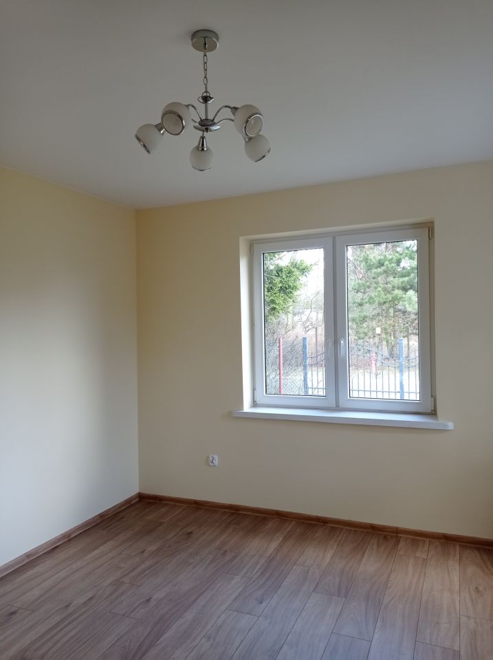 dom wolnostojący Justynów, Mickiewicza. Zdjęcie 3