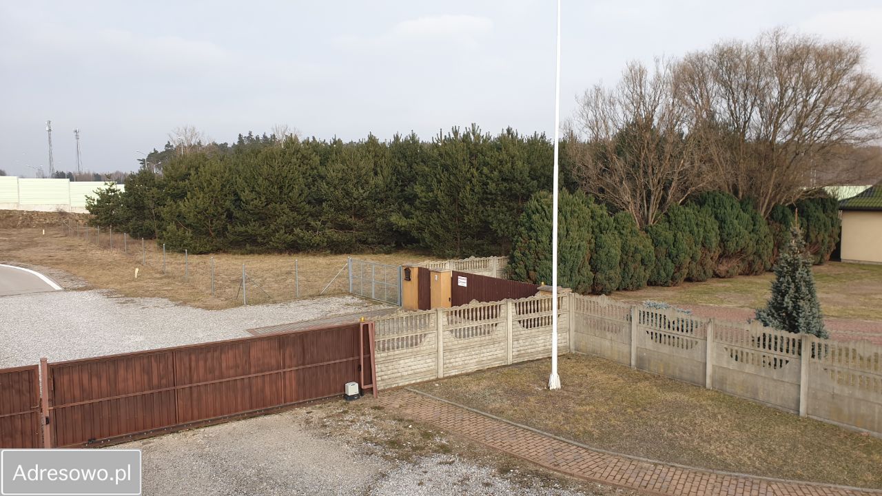 Hala/magazyn Krogulcza Sucha. Zdjęcie 14