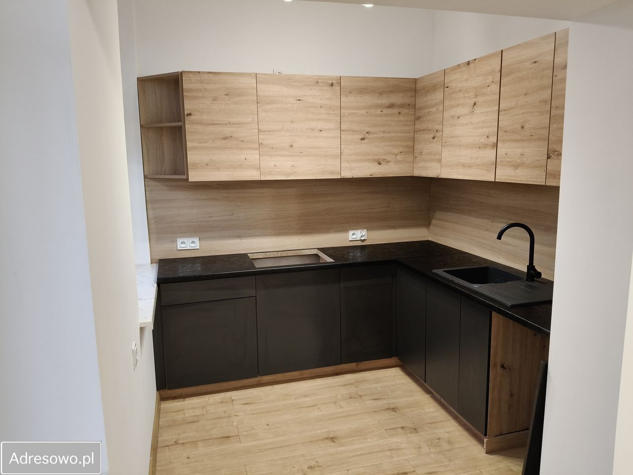 Mieszkanie 3-pokojowe Bielawa, ul. Wolności. Zdjęcie 2