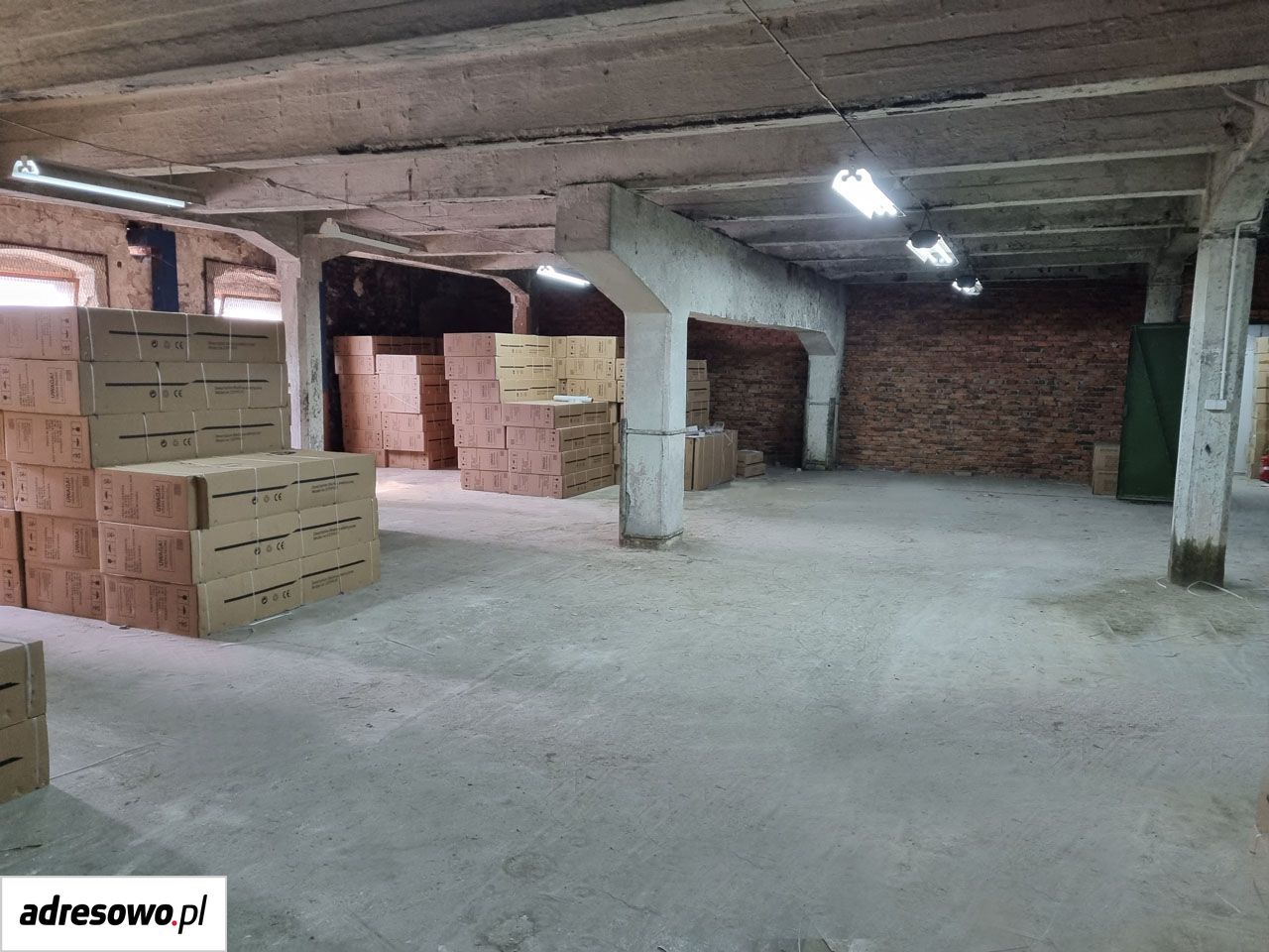 Деловен простор, 1550 m²