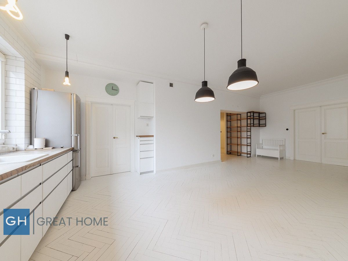 Mieszkanie 3-pokojowe Warszawa Praga-Południe, ul. Paryska