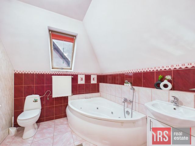 dom wolnostojący, 4 pokoje Bobrowice. Zdjęcie 18