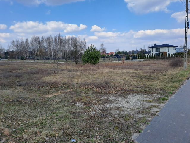 Działka budowlana Dąbrówka, ul. Kościelna. Zdjęcie 1