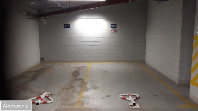 Garaż/miejsce parkingowe Gdańsk Śródmieście, ul. Szafarnia. Zdjęcie 1