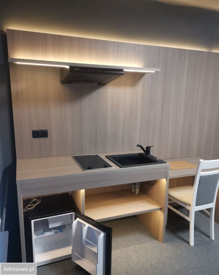 Mieszkanie 4-pokojowe Warszawa Śródmieście, ul. Mazowiecka. Zdjęcie 12