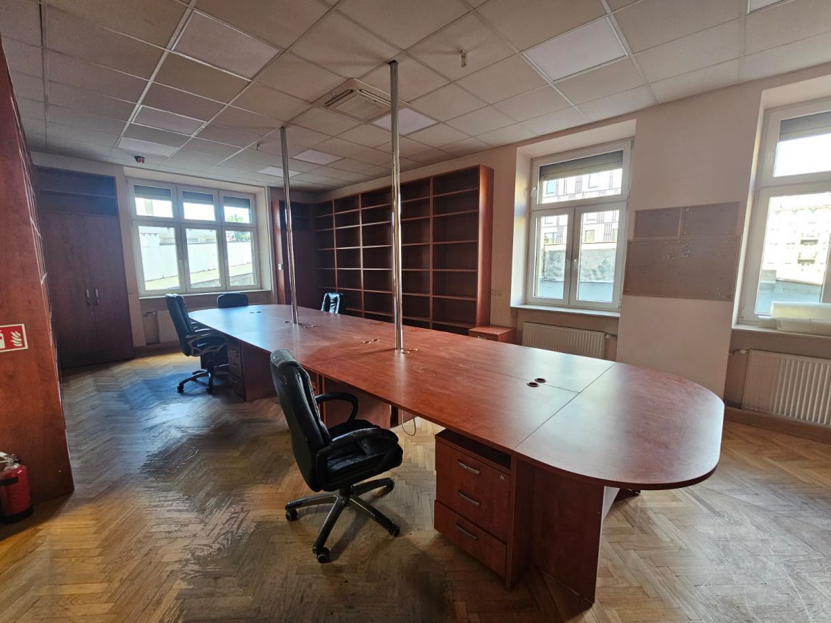 Mieszkanie 7-pokojowe Łódź Śródmieście, ul. Andrzeja Struga. Zdjęcie 3