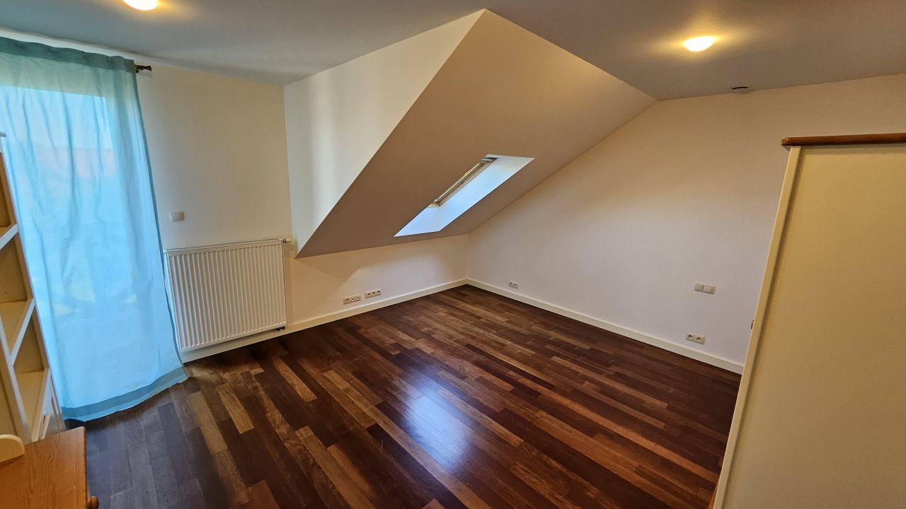 dom wolnostojący, 7 pokoi Łomianki Dolne, ul. Karola Szymanowskiego. Zdjęcie 16