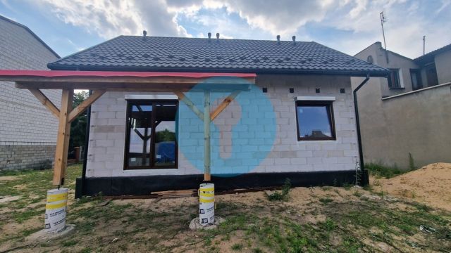 dom wolnostojący, 3 pokoje Skarżysko-Kamienna, ul. Czerwonego Krzyża. Zdjęcie 3