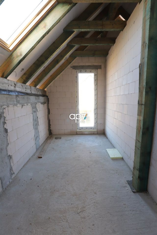 bliźniak, 5 pokoi Mników. Zdjęcie 6