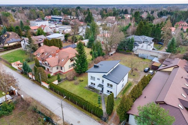 dom wolnostojący, 7 pokoi Piaseczno, ul. 11 Listopada. Zdjęcie 3