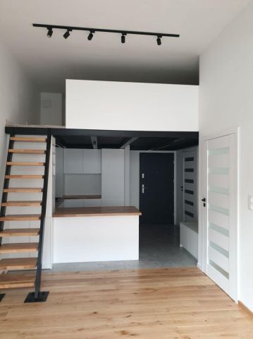 Mieszkanie 2-pokojowe Nowy Dwór Mazowiecki Centrum, ul. Stefana Okrzei. Zdjęcie 1