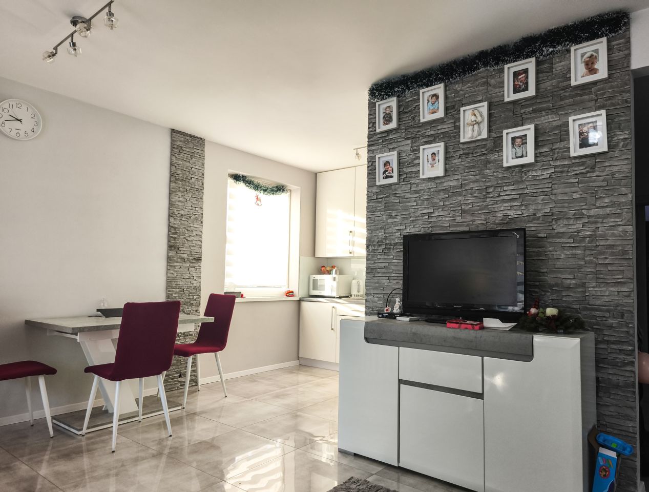 dom wolnostojący, 4 pokoje Trześń Błonie, ul. Szafirowa. Zdjęcie 8