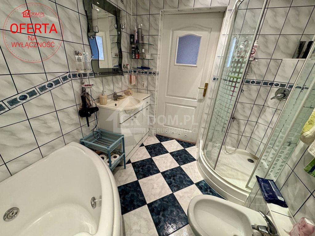 dom szeregowy, 8 pokoi Kielce. Zdjęcie 21