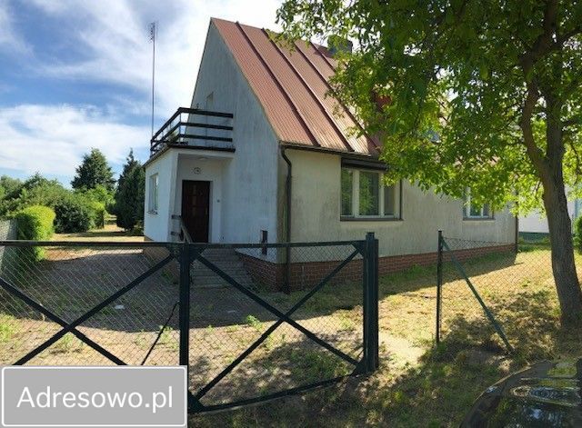 dom wolnostojący, 4 pokoje Chludowo