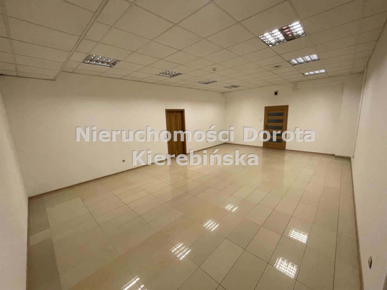 Lokal Piotrków Trybunalski. Zdjęcie 3