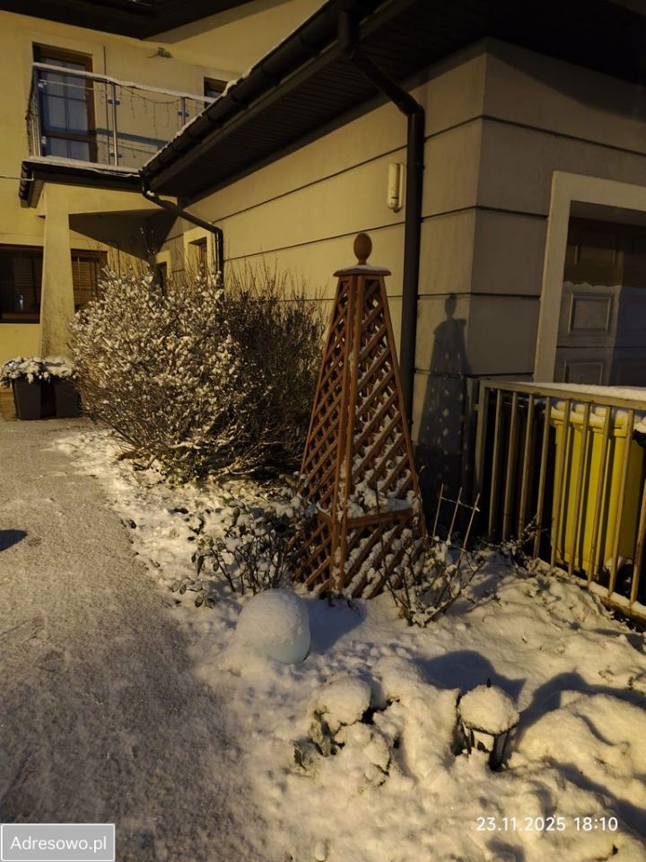 bliźniak, 5 pokoi Sulejówek. Zdjęcie 10