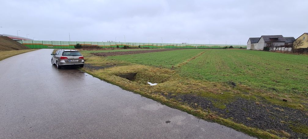 Działka rolno-budowlana Emilianów. Zdjęcie 2