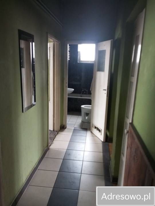 Mieszkanie 4-pokojowe Siedlce. Zdjęcie 3