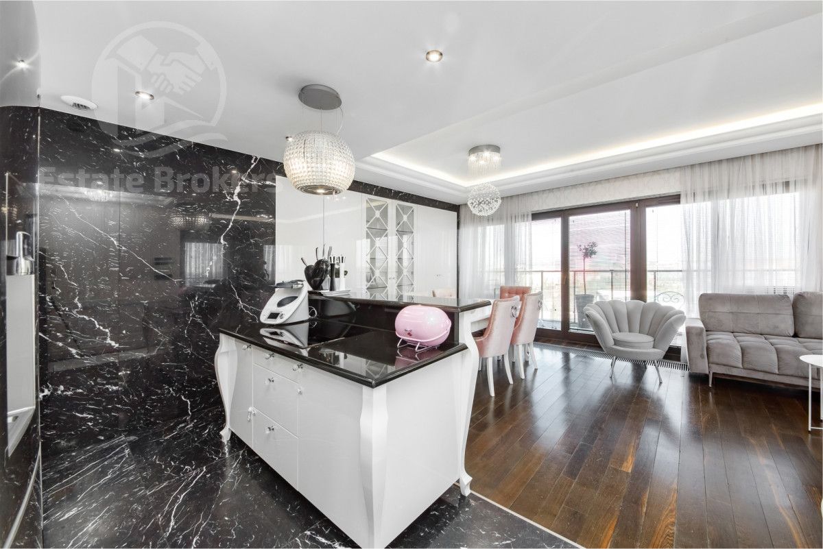 Mieszkanie 3-pokojowe Wrocław, ul. Walońska. Zdjęcie 2