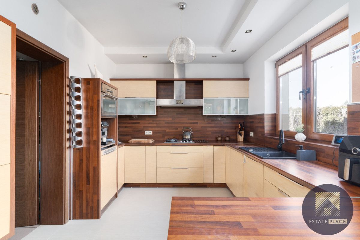 dom wolnostojący, 5 pokoi Stanisławów Pierwszy, ul. Słoneczna. Zdjęcie 3