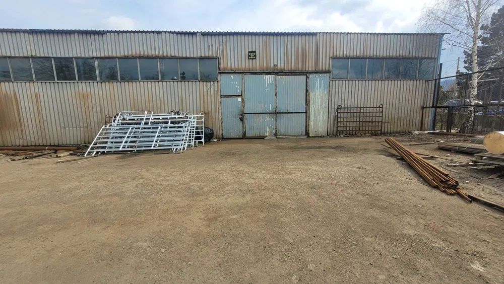 Hala/magazyn Bielawa. Zdjęcie 2