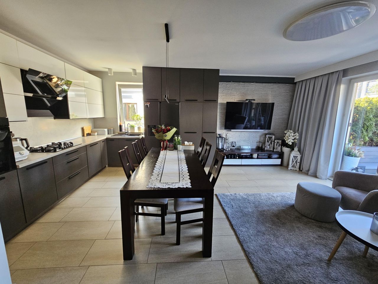 Mieszkanie 4-pokojowe Marki Struga, ul. Okólna. Zdjęcie 1