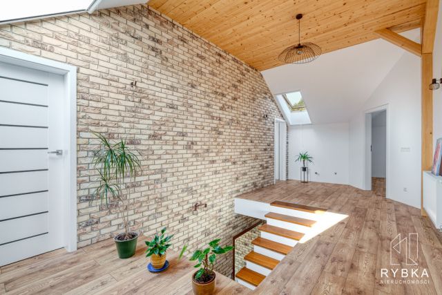 dom wolnostojący, 5 pokoi Lubonieczek. Zdjęcie 12