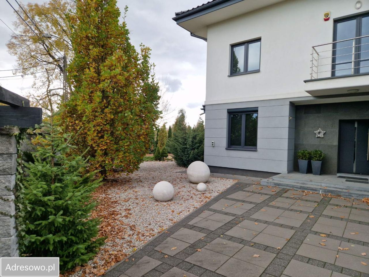 dom wolnostojący, 5 pokoi Brwinów. Zdjęcie 6