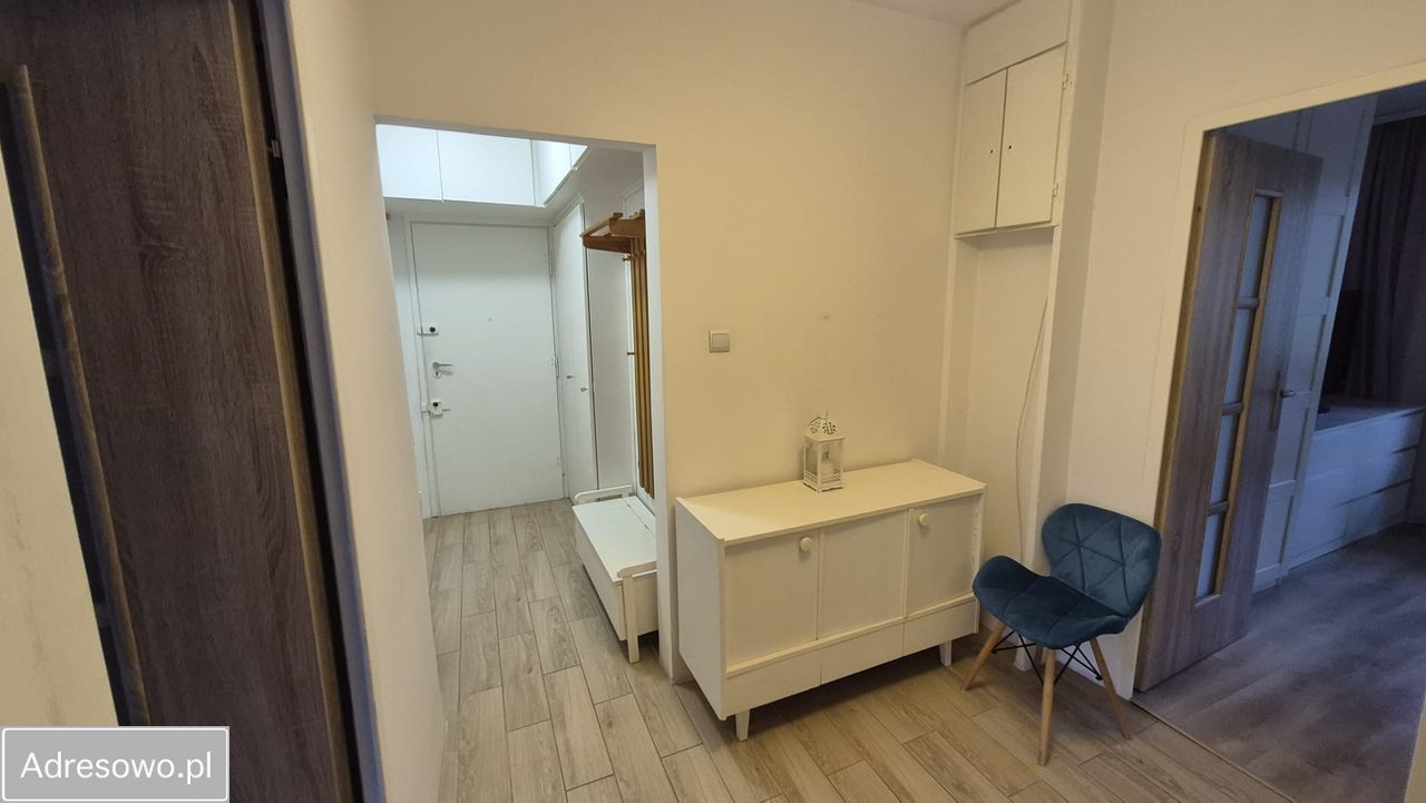 Mieszkanie 3-pokojowe Warszawa Stegny, ul. Kartaginy. Zdjęcie 9