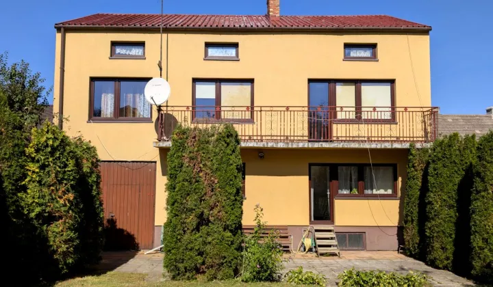 dom wolnostojący, 5 pokoi Srocko, ul. Częstochowska