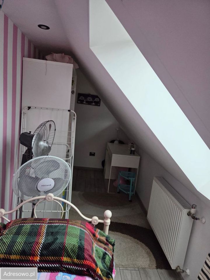 bliźniak, 4 pokoje Brzeźnica. Zdjęcie 2