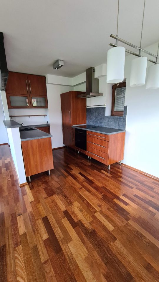 Mieszkanie 5-pokojowe Kraków Chełm, ul. Za Skłonem. Zdjęcie 4