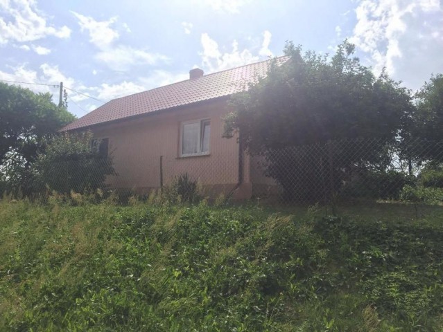 dom wolnostojący, 2 pokoje Wojciechowice. Zdjęcie 1